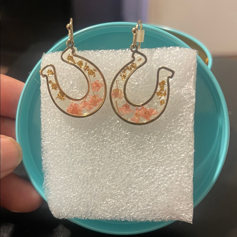 Elegant Gold and Pink Floral Hoop Earrings